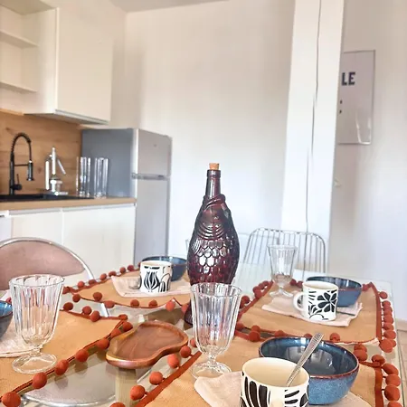 Centre - Chateau Apartment Aubenas