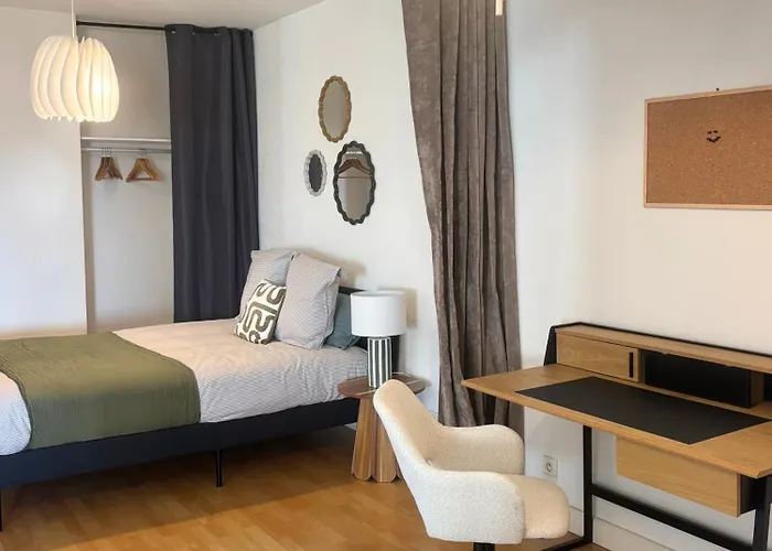 Apartment Centre - Chateau Aubenas